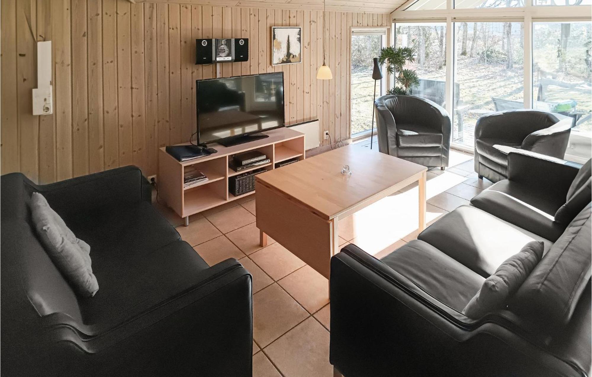 Beautiful Home In Koepingsvik With Kitchen 외부 사진
